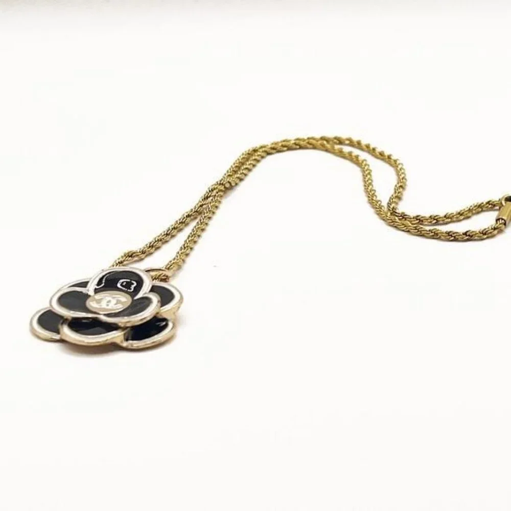 CHANEL CC Charm Pendant Camellia Black on Necklace Gold Plated Chain - Picture 8 of 10